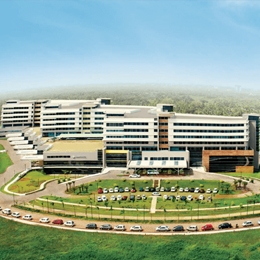 Reviews of Aster Medicity in Kochi, India