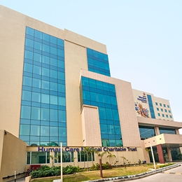 Reviews of Manipal Hospital Dwarka in New Delhi, India